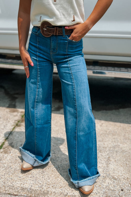 The High-waisted Washed Jeans