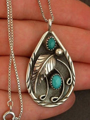 Vintage Contrast Feather Necklace