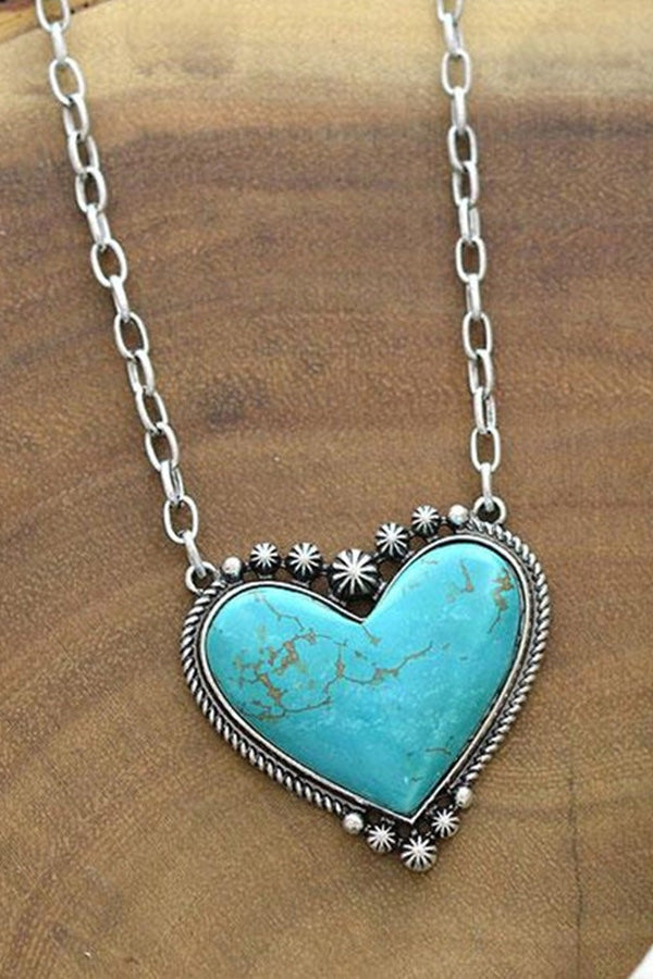 Vintage Turquoise Heart Pattern Necklace